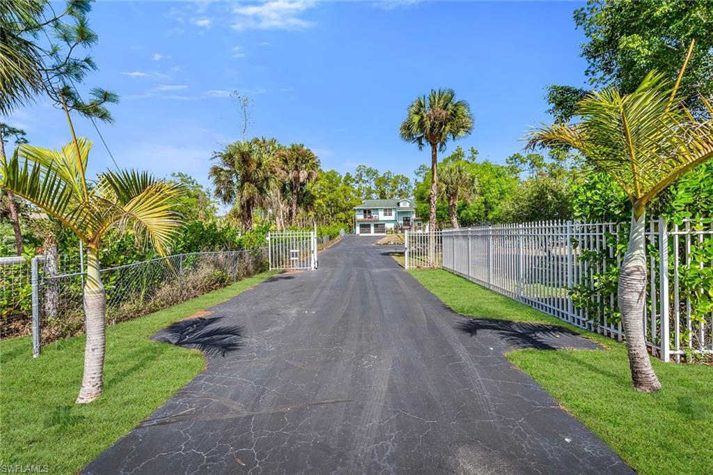 GOLDEN GATE ESTATES - Residential