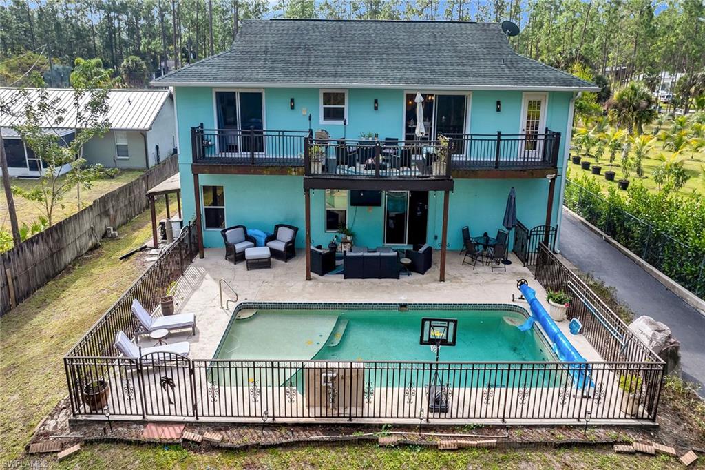 GOLDEN GATE ESTATES - Residential