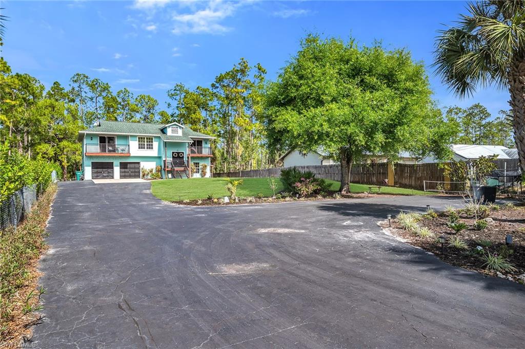 GOLDEN GATE ESTATES - Residential