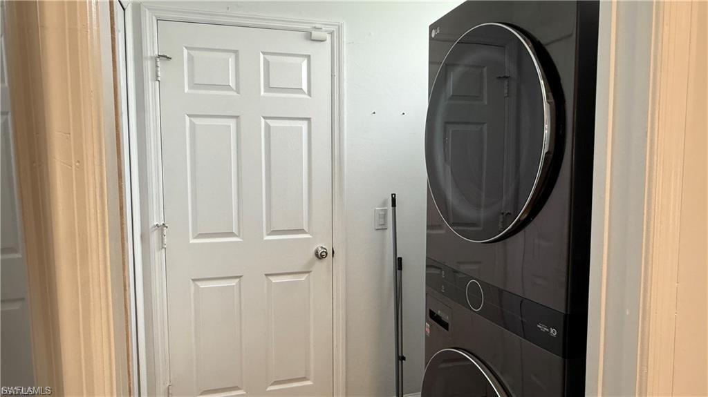 ISLAND CLUB AT CORKSCREW WOODLANDS - Residential Lease