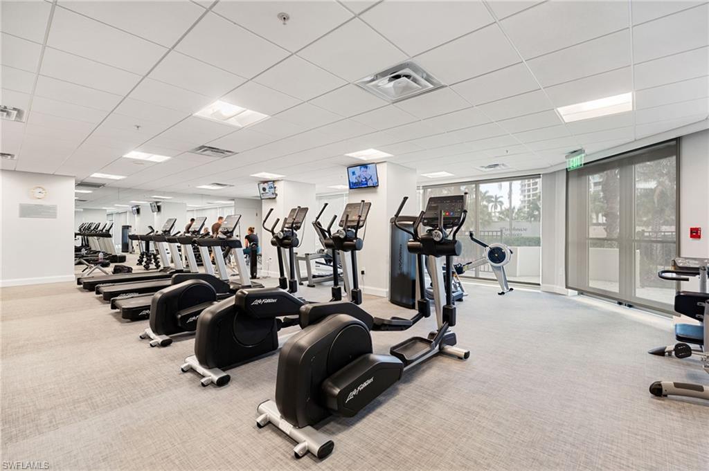 MONACO BEACH CLUB - Residential