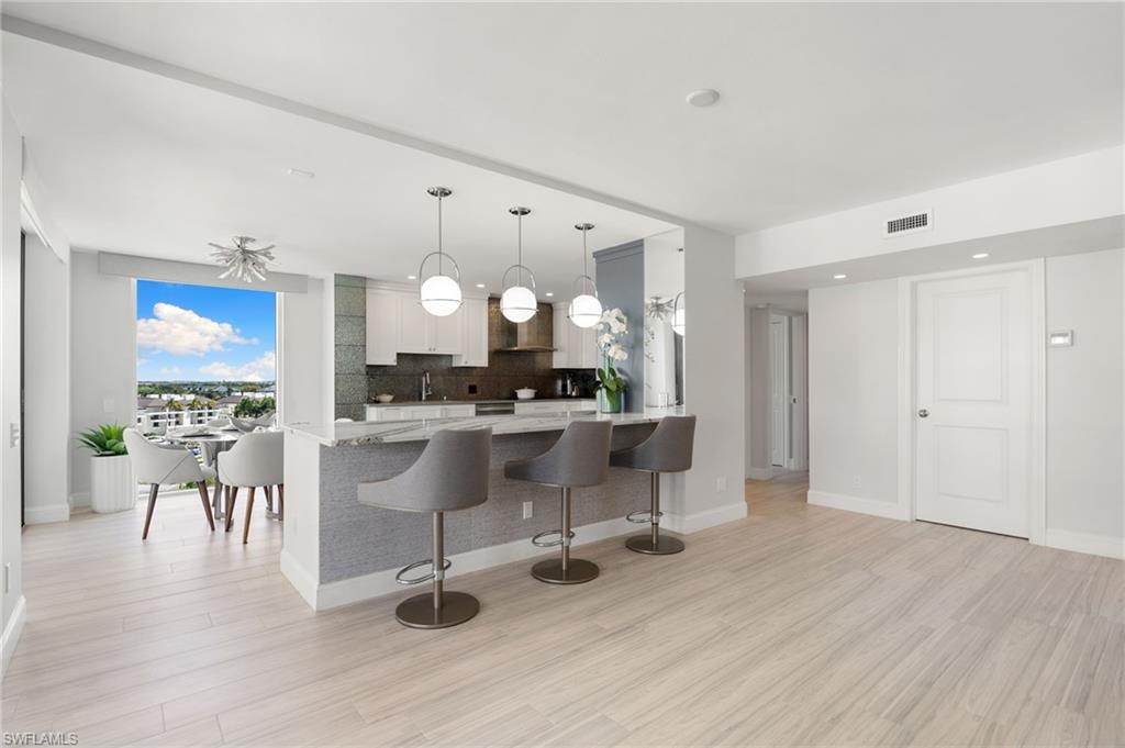 MONACO BEACH CLUB - Residential