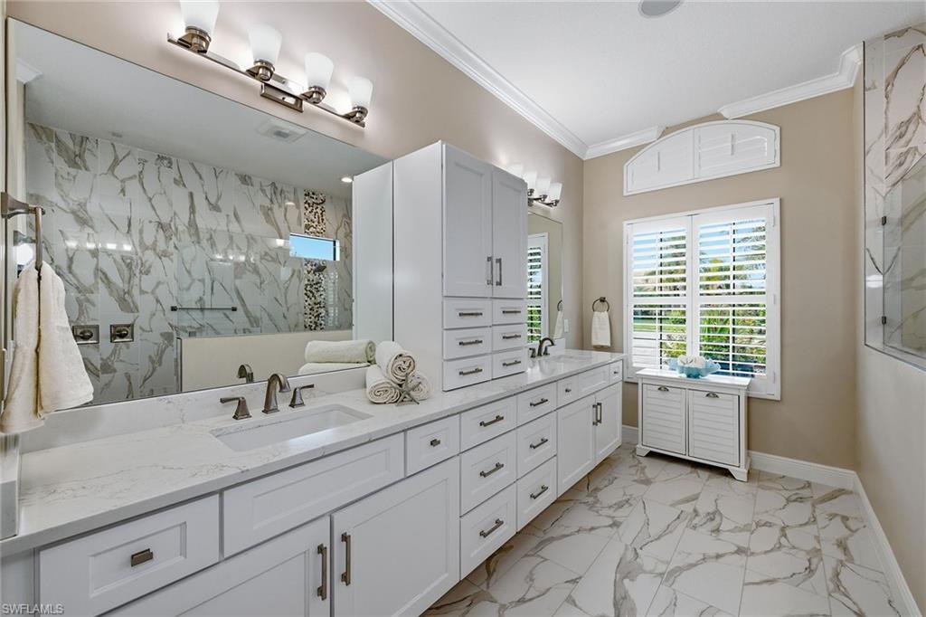 BONITA LAKES - Residential