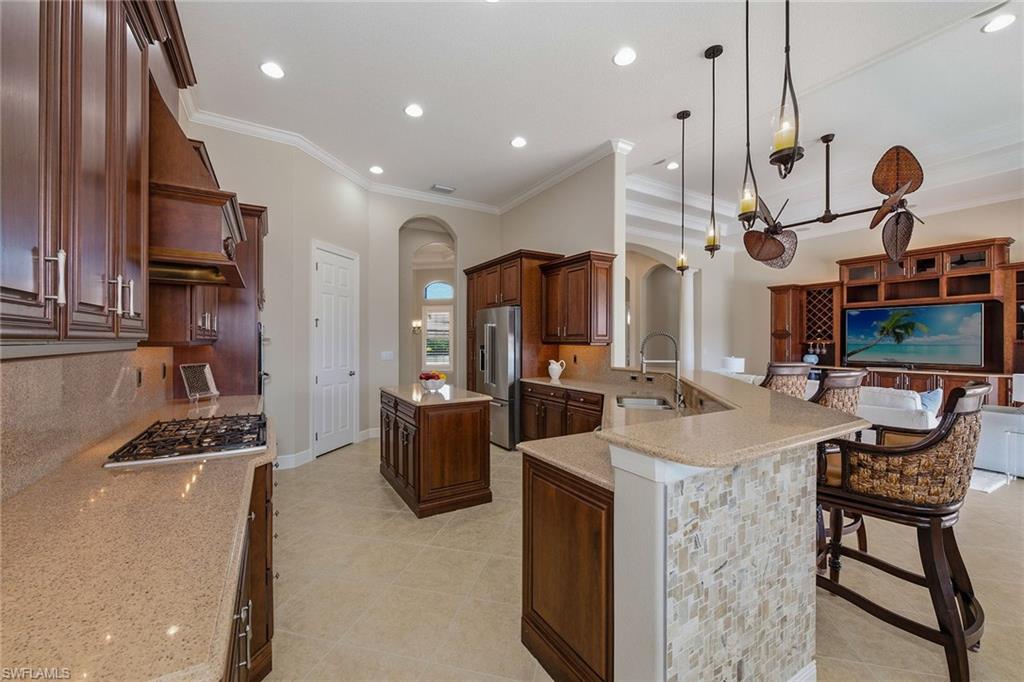 BONITA LAKES - Residential