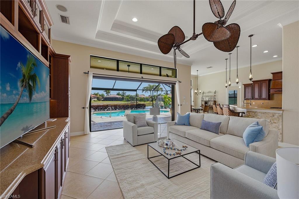 BONITA LAKES - Residential