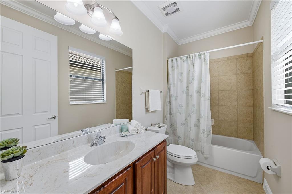 BONITA LAKES - Residential