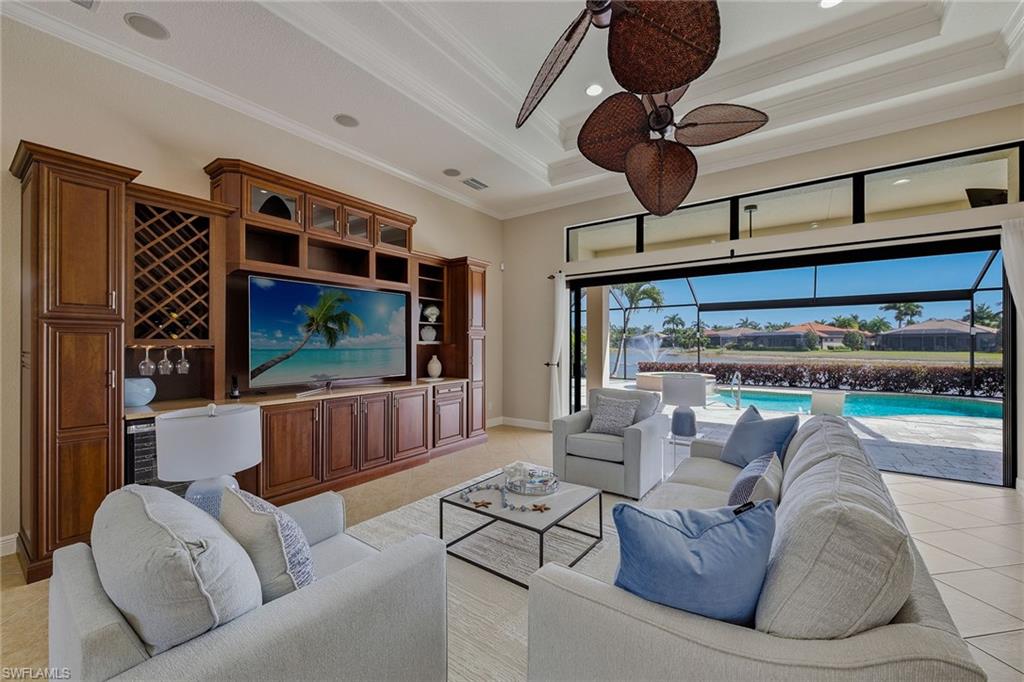 BONITA LAKES - Residential