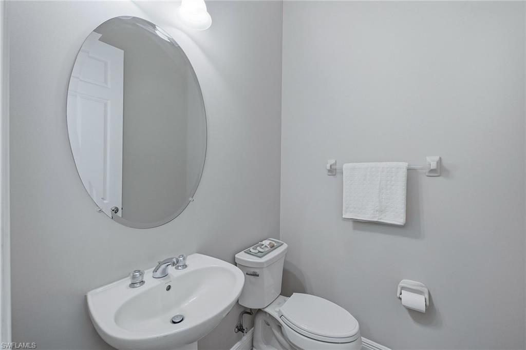 BONITA LAKES - Residential