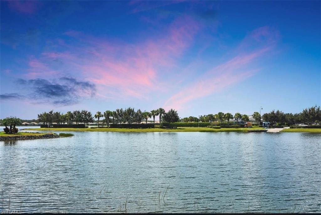 CORKSCREW SHORES - Residential