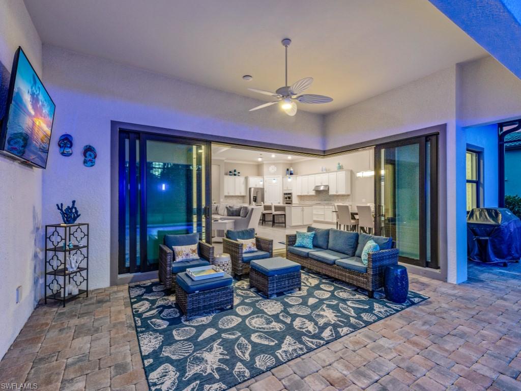 CORKSCREW SHORES - Residential