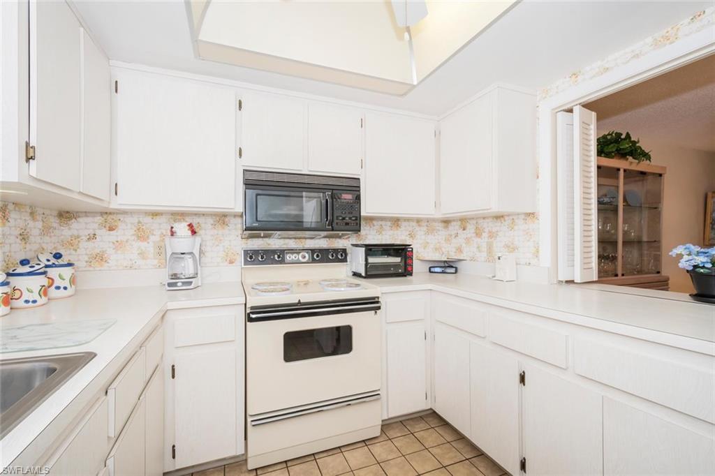 AUGUSTA COURT - Residential