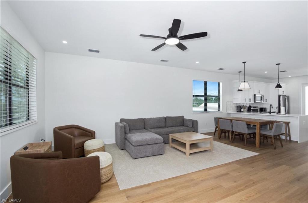 LYNNS HIGHLAND PARK - Residential