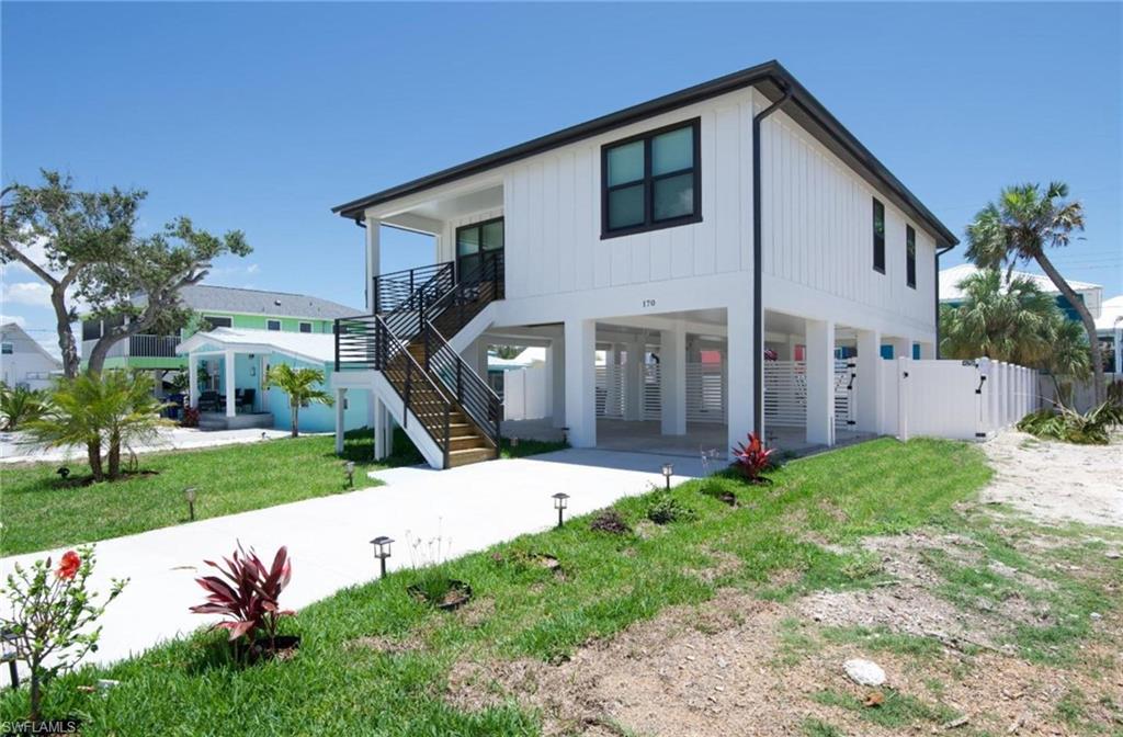 LYNNS HIGHLAND PARK - Residential