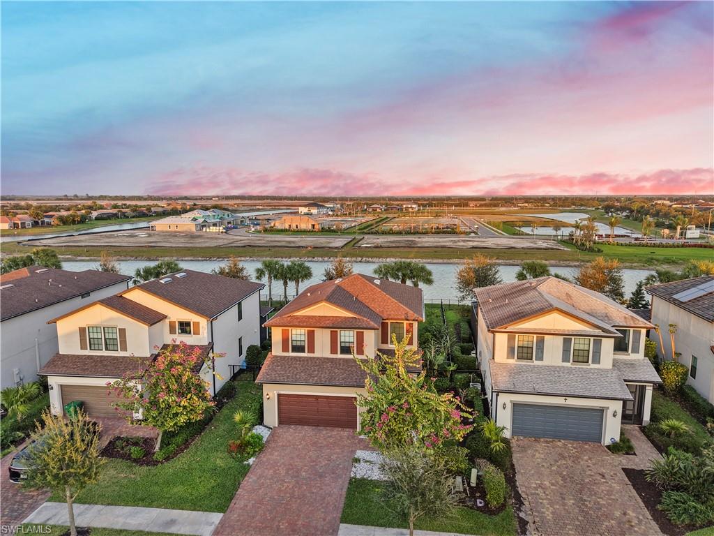 AVALON PARK - Residential