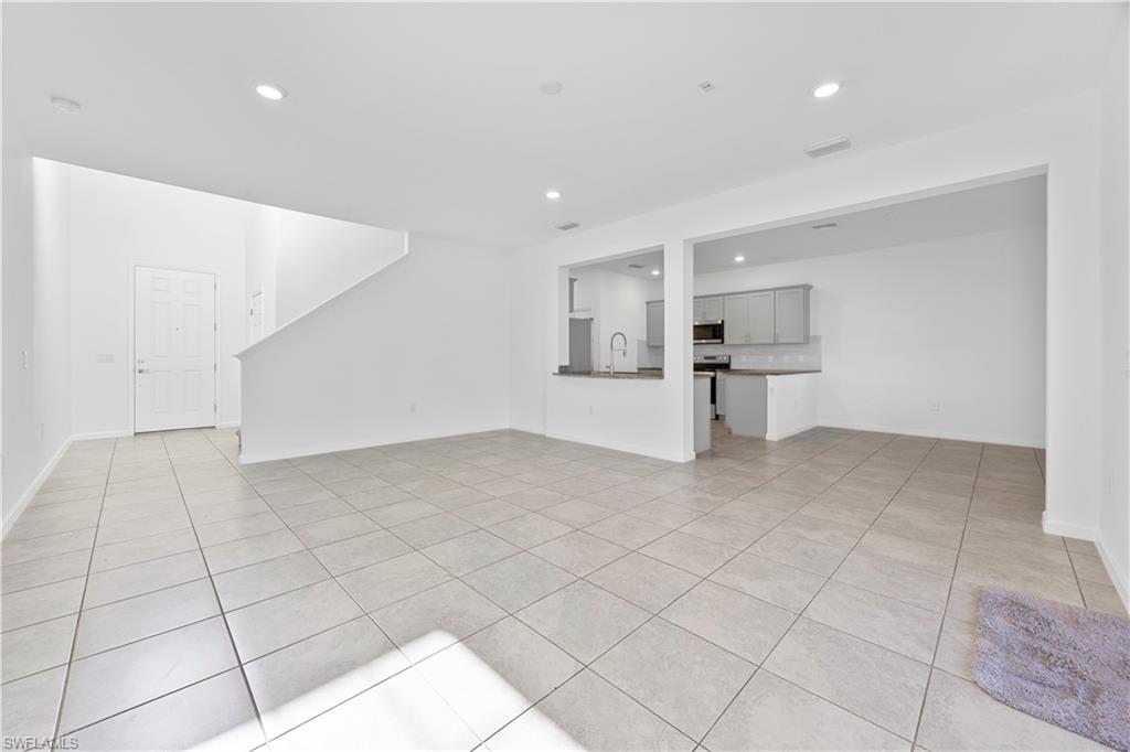 AVALON PARK - Residential