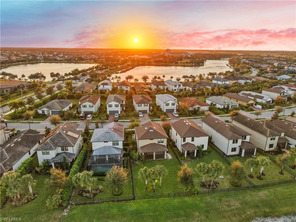 AVALON PARK - Residential