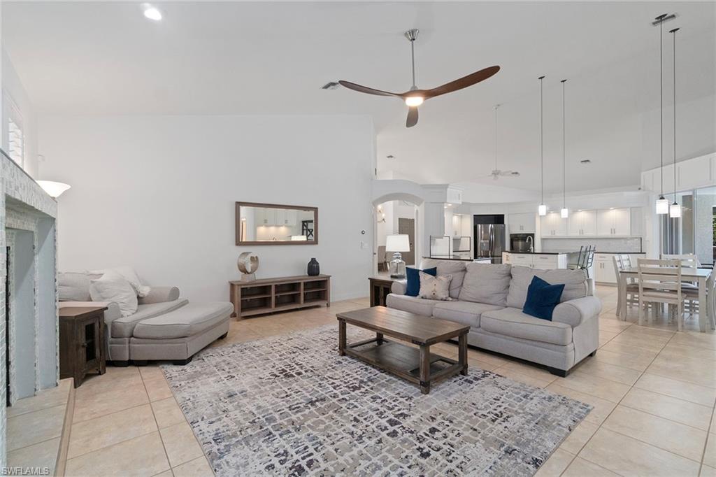 RIVER RIDGE - Residential