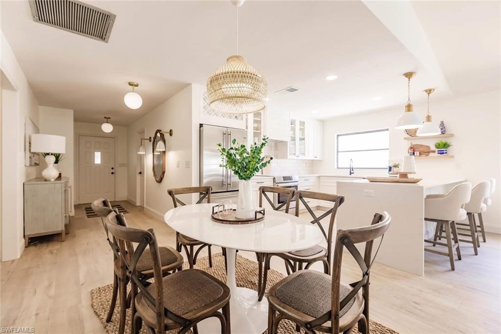 NAPLES PARK - Residential