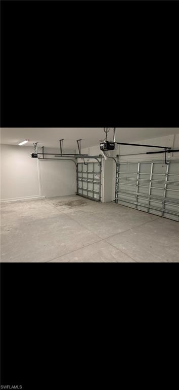 STONEHILL MANOR - Residential Lease