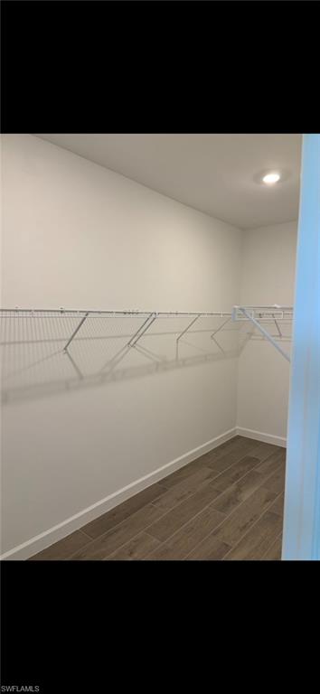 STONEHILL MANOR - Residential Lease