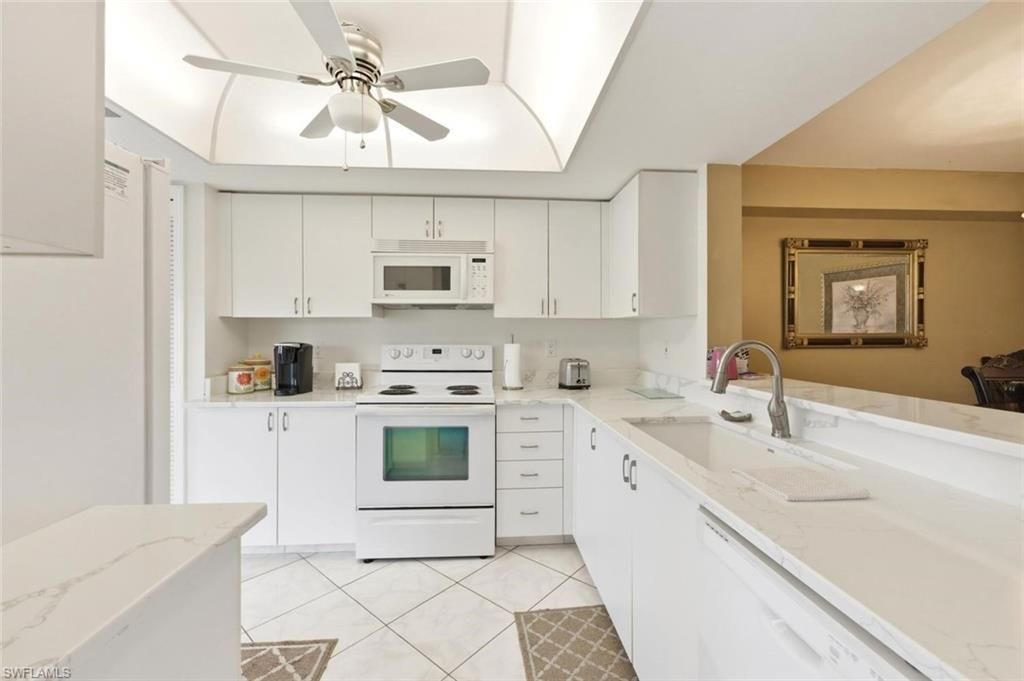 Photo of 7340 Glenmoor LN #3207, NAPLES, FL 34104 (MLS # 226017227)