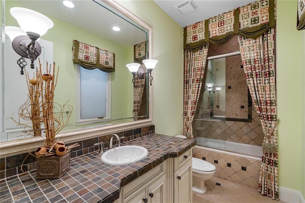 PRATO GRAND ESTATES - Residential