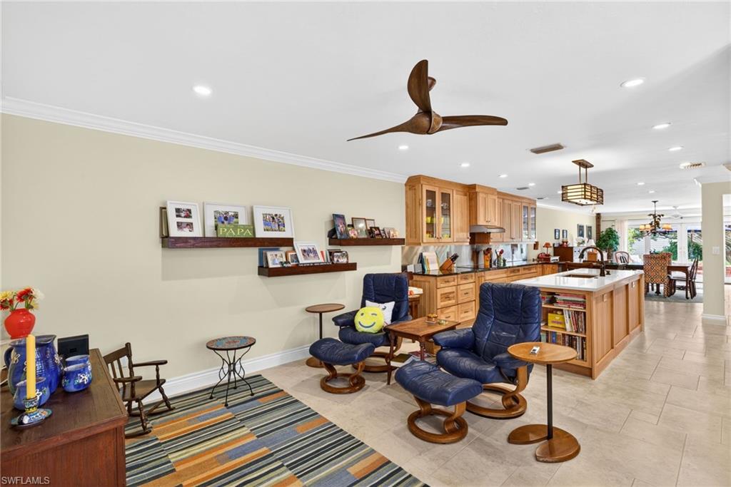 VILLAS OF PARK SHORE - Residential
