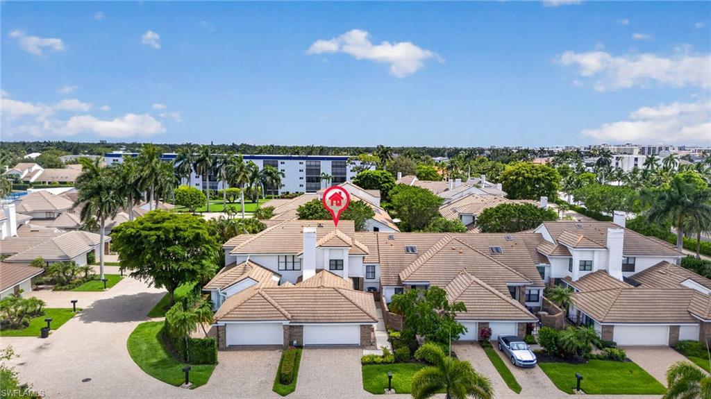 VILLAS OF PARK SHORE - Residential