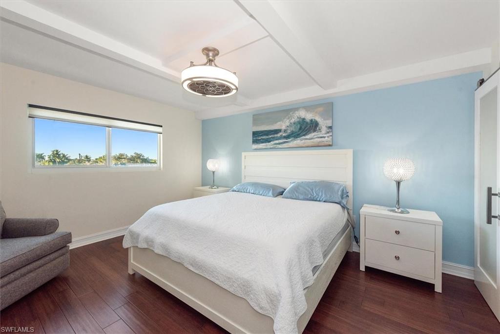 TOWN AND RIVER - Residential