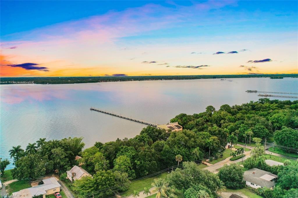 FORT MYERS - Land