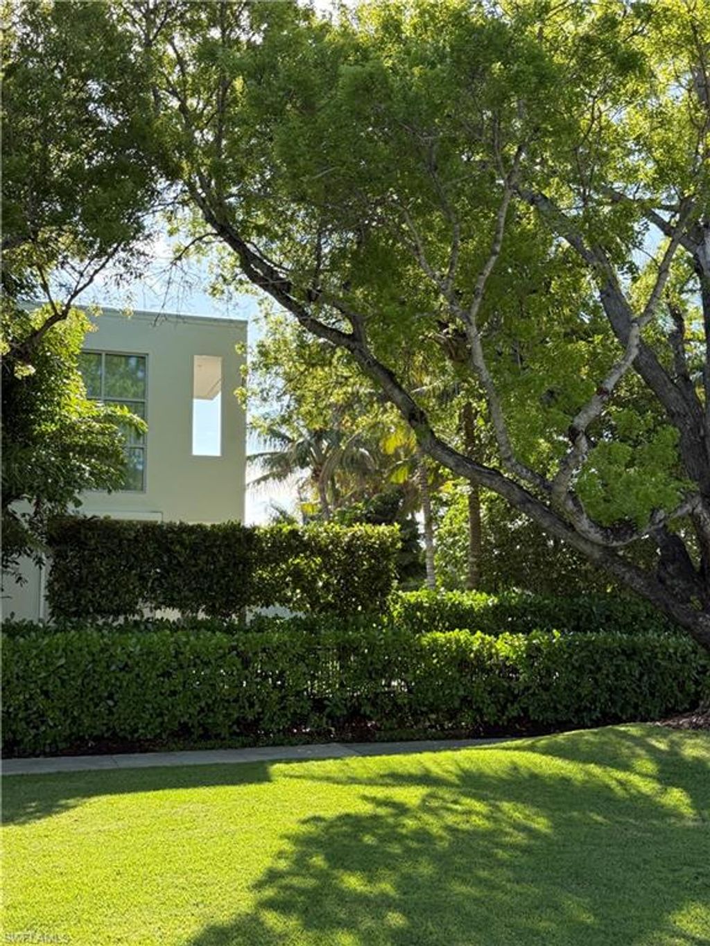 Photo of 335 Banyan BLVD #4, NAPLES, FL 34102 (MLS # 226017734)