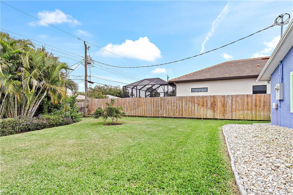 NAPLES PARK - Residential