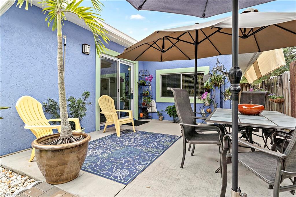 NAPLES PARK - Residential