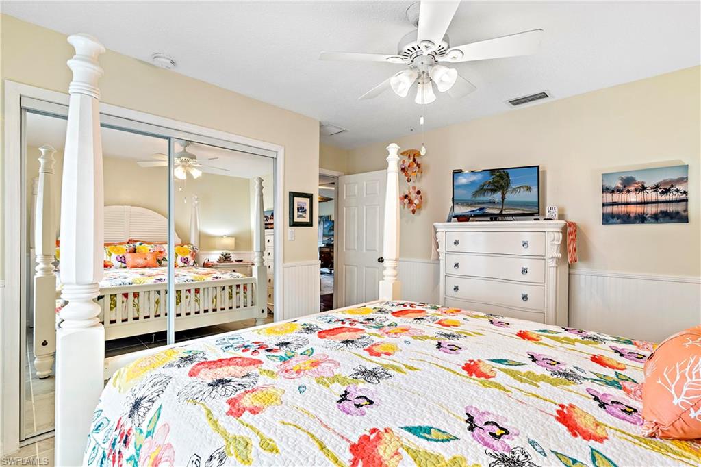 NAPLES PARK - Residential