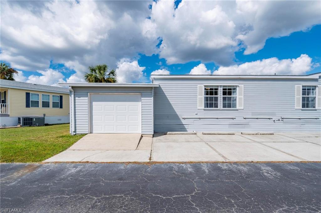 PORT CHARLOTTE - Residential