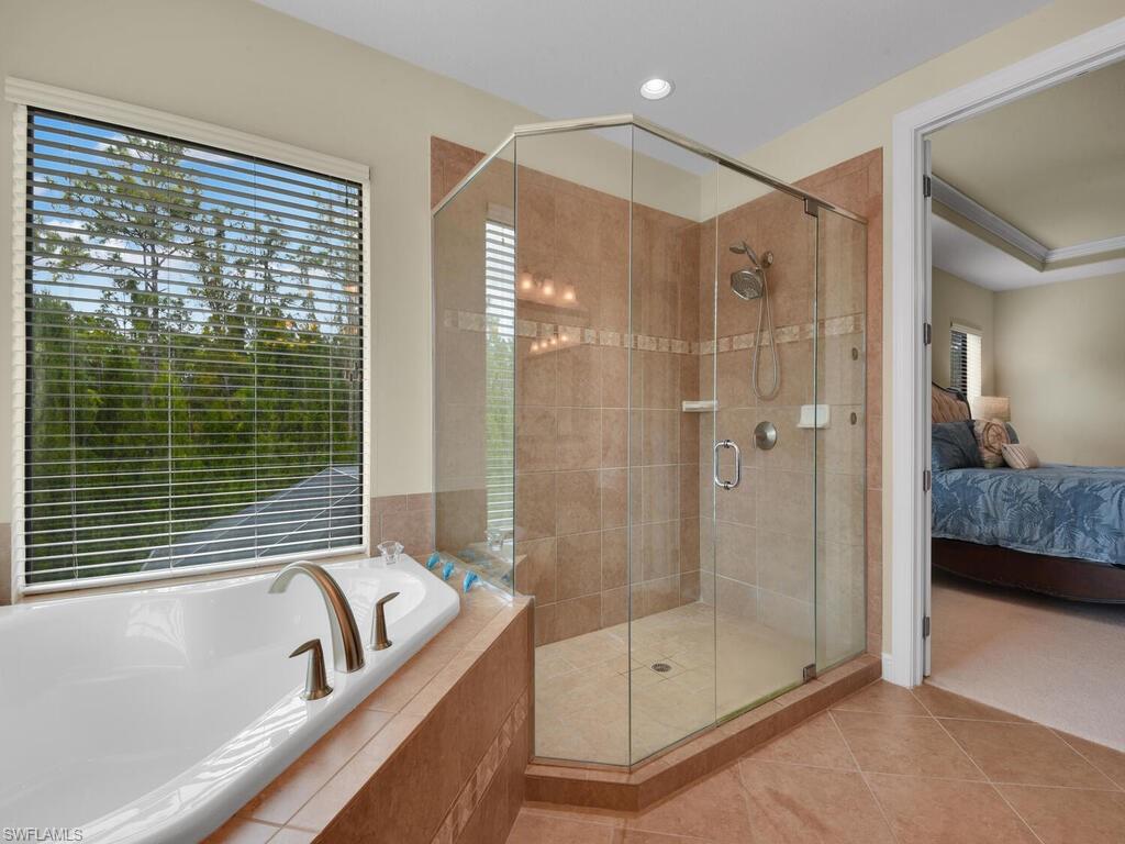 BONITA LAKES - Residential