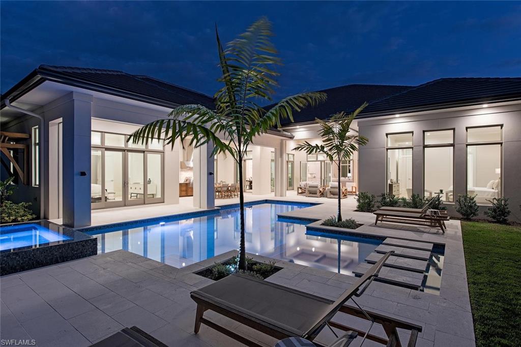 MOORINGS - Residential