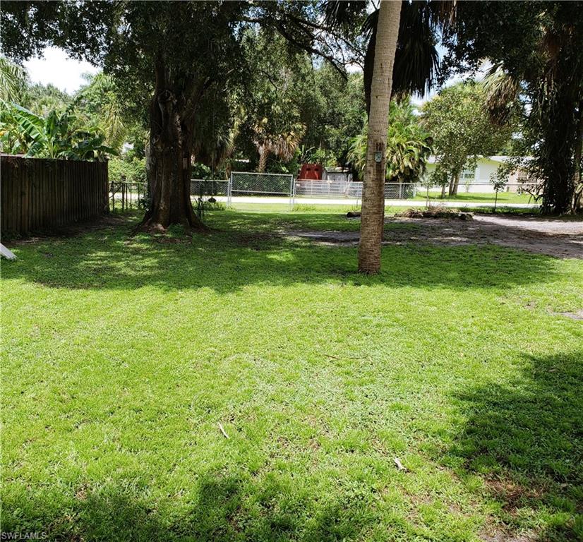 SUBURBAN PARK - Residential