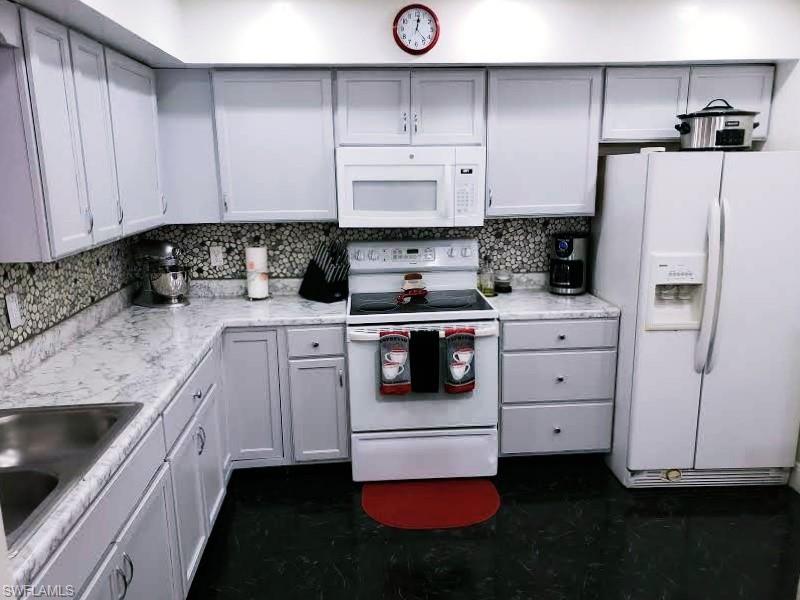 SUBURBAN PARK - Residential