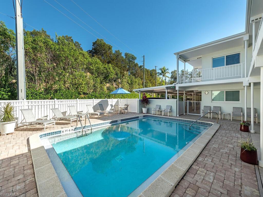 BELAIR CLUB AT PARKSHORE - Residential