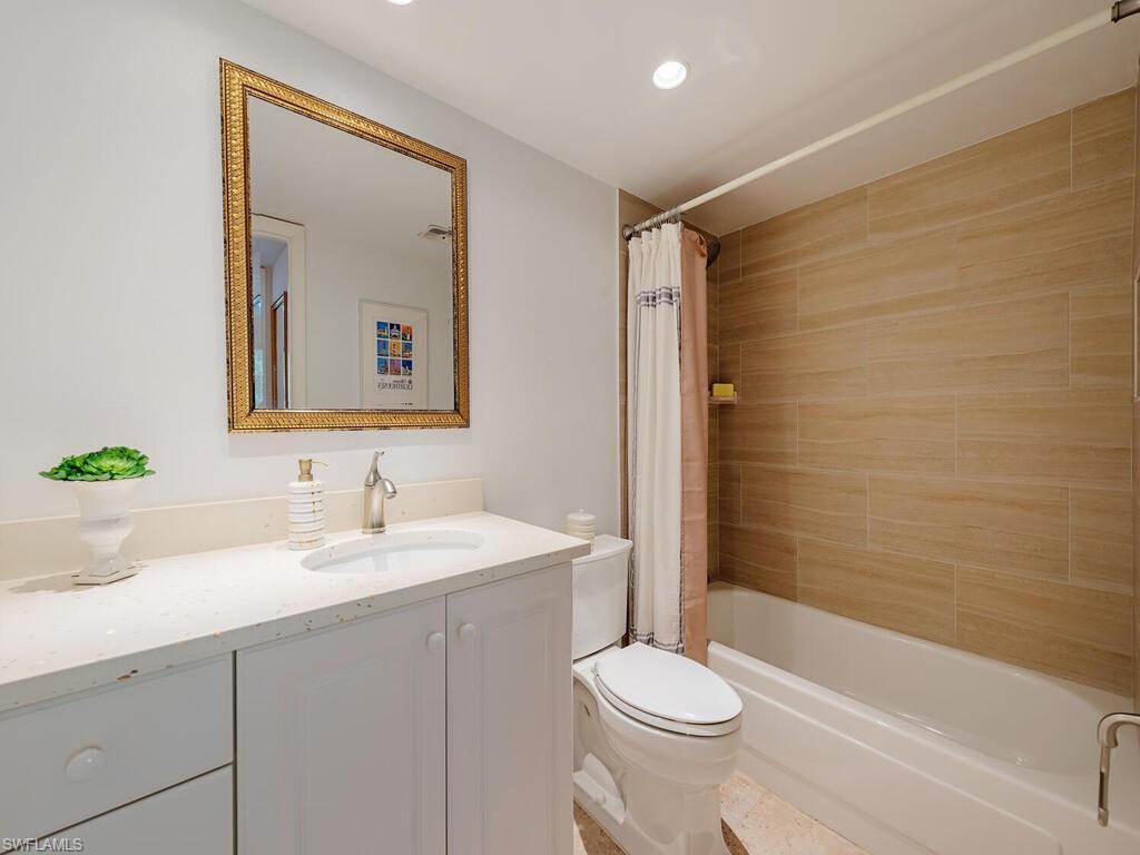 BELAIR CLUB AT PARKSHORE - Residential