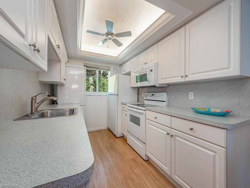 BELAIR CLUB AT PARKSHORE - Residential