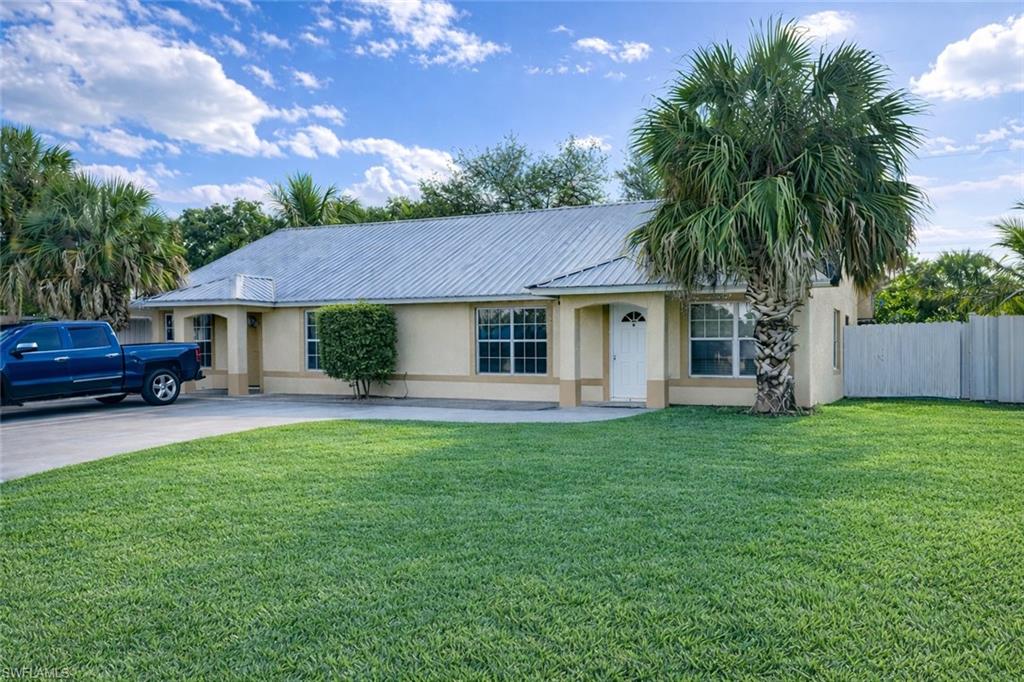 GOLDEN GATE CITY - Residential