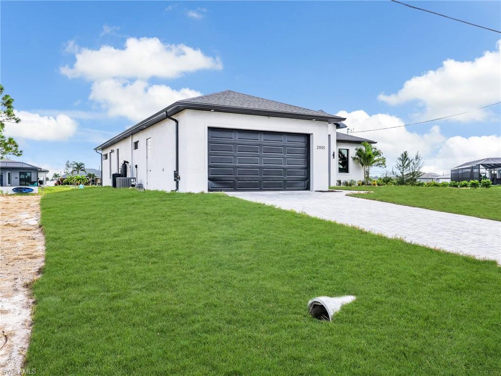 CAPE CORAL - Residential