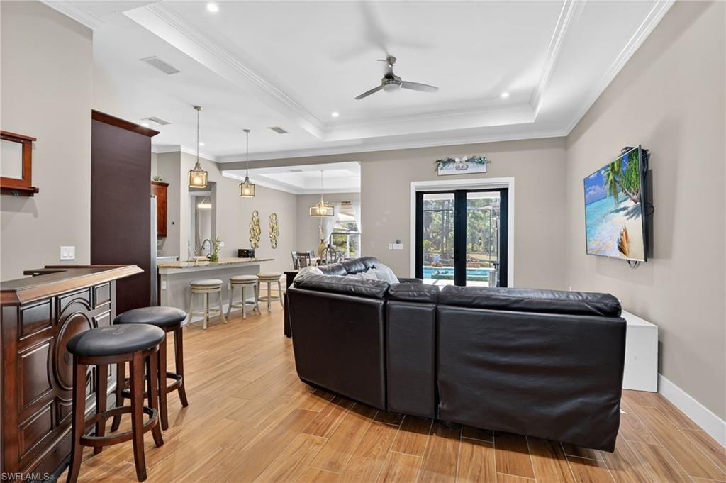 GOLDEN GATE ESTATES - Residential