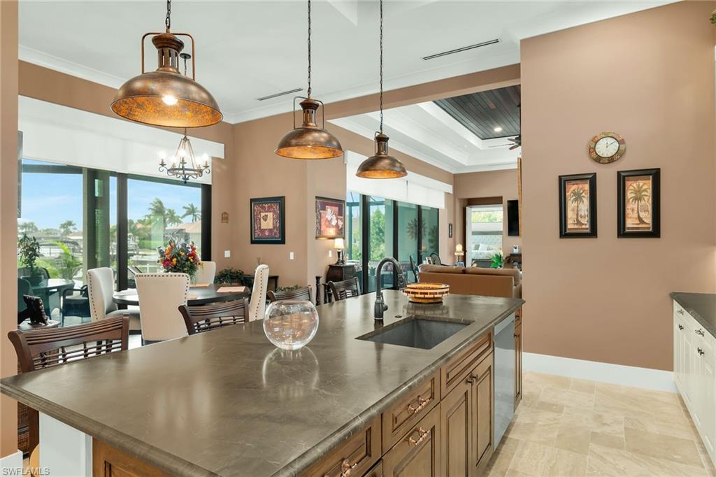 MARCO ISLAND - Residential