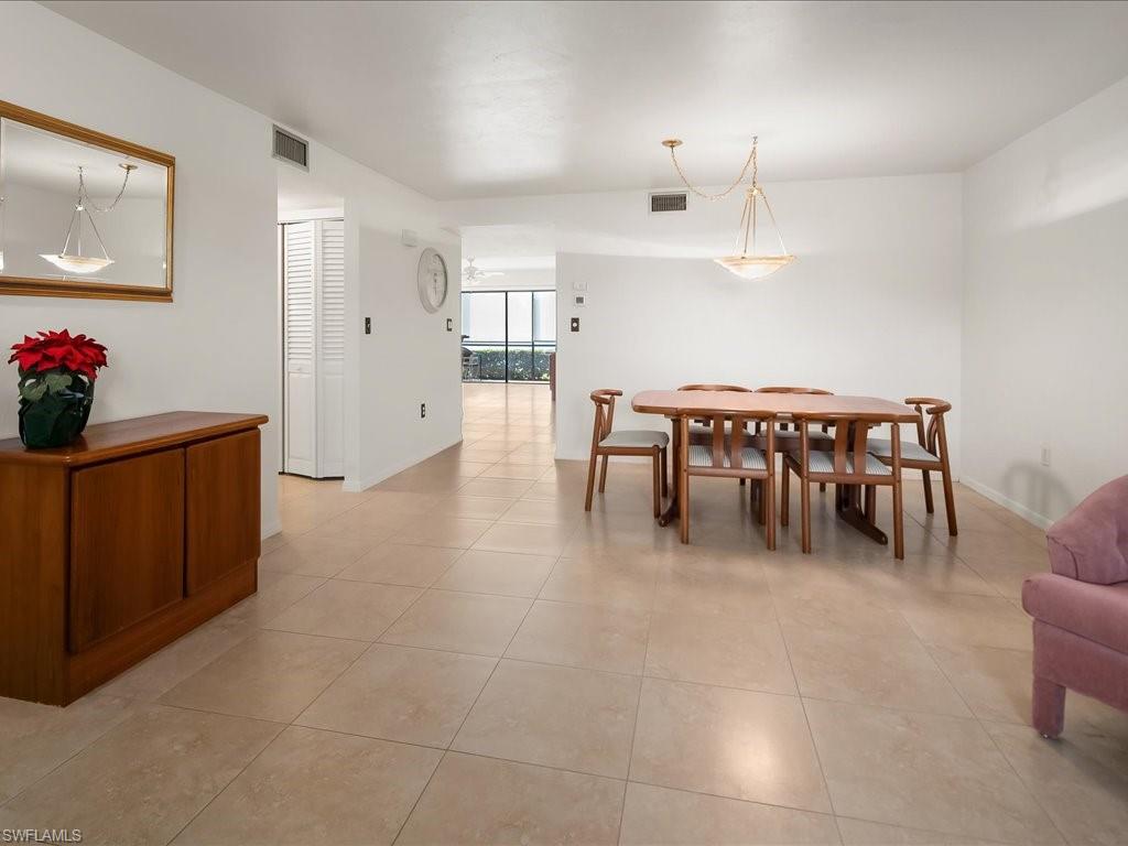 460 Fox Haven DR 1107