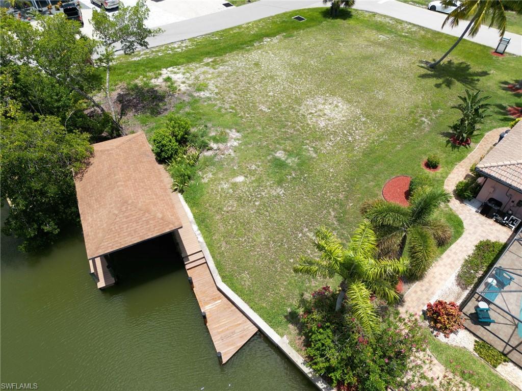 LAGUNA SHORES - Land