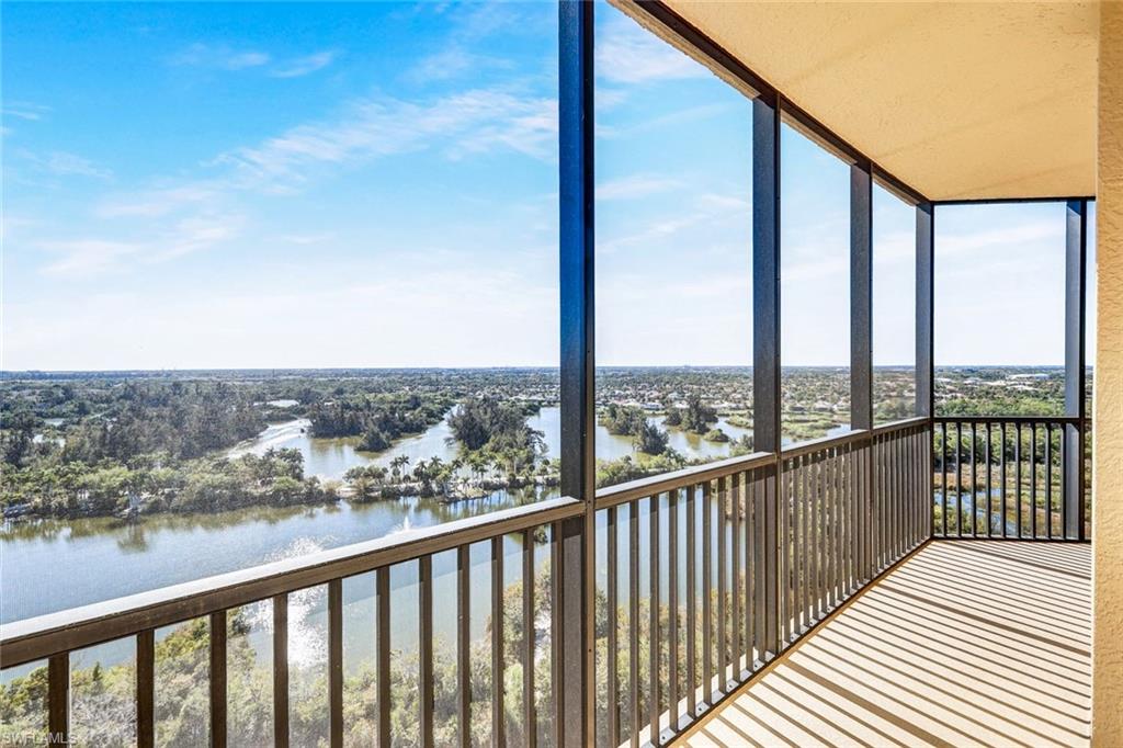 RIVA DEL LAGO - Residential