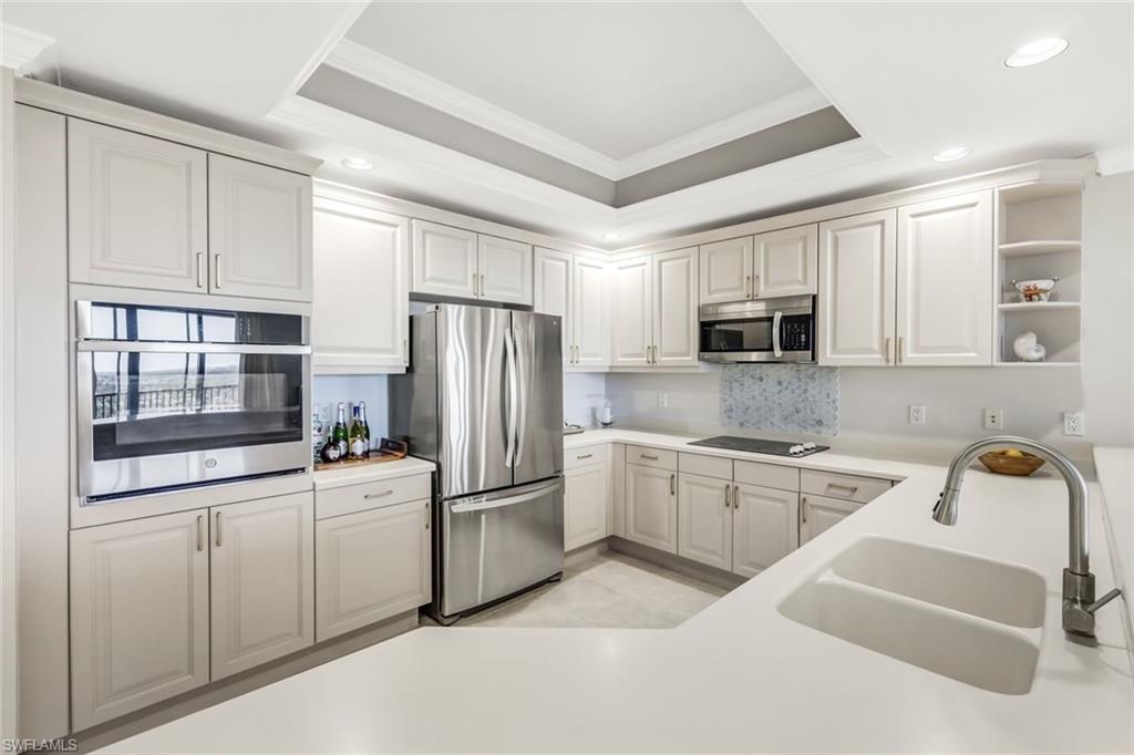 RIVA DEL LAGO - Residential